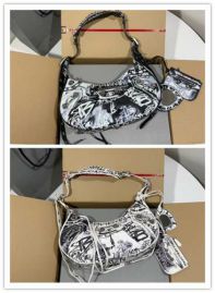 Picture of Balenciaga Lady Handbags _SKUfw127030187fw